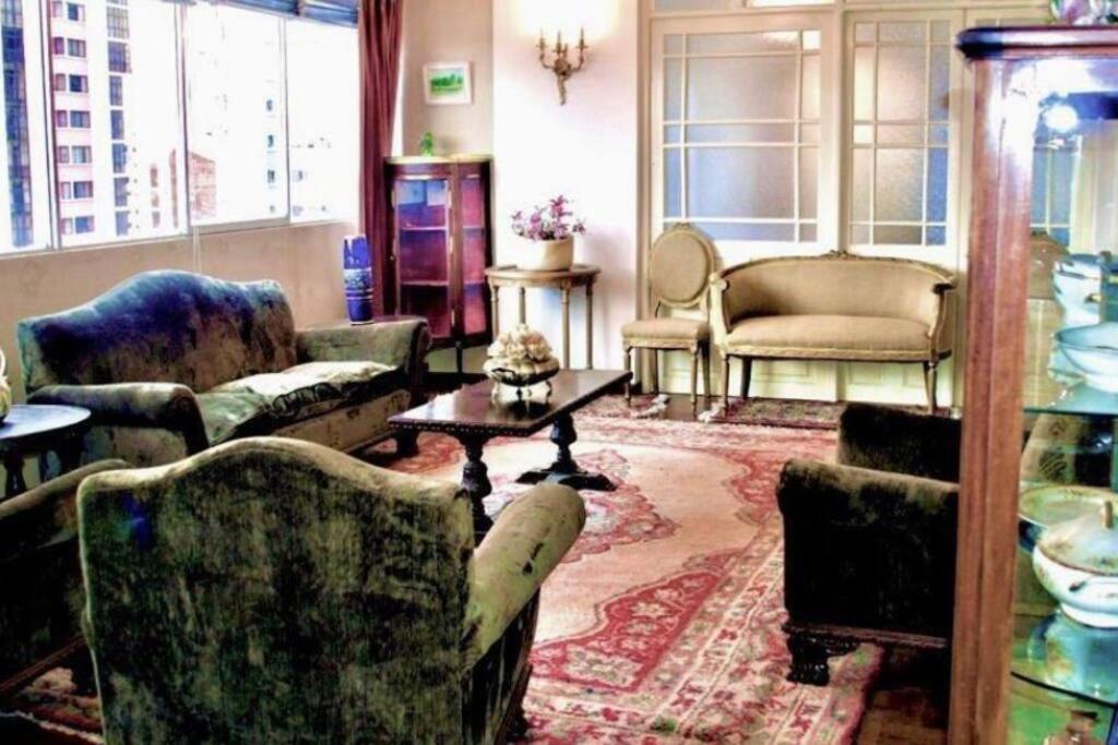 Big And Fully Equipped Classical Retreat La Paz