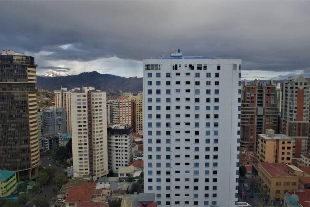 Big And Fully Equipped Classical Retreat La Paz